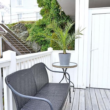 Victoriagarden- Losji Hotel Grimstad  Exterior photo