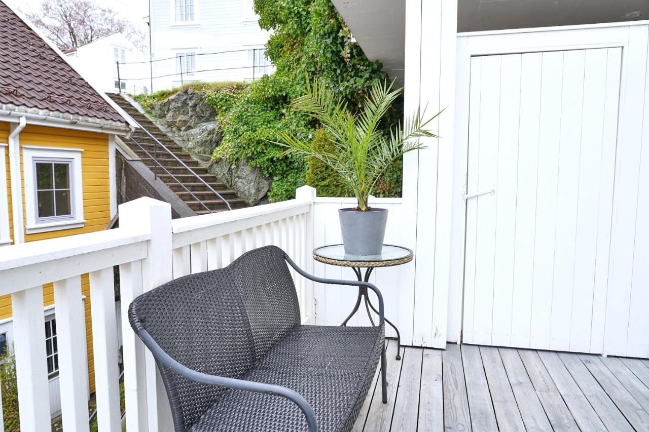 Victoriagarden- Losji Hotel Grimstad  Exterior photo